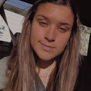 Meet your Posher, Lilly